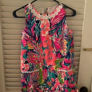 Lilly Pulitzer Little Lilly Classic Shift dress 
Girls size 10